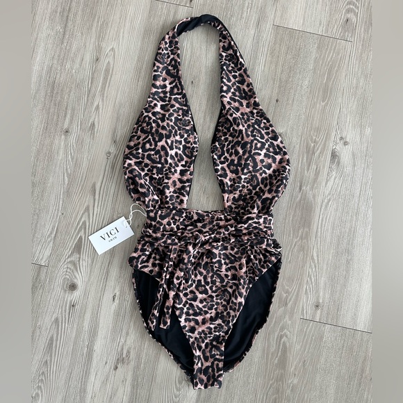 Vici Leopard Criss Cross One Piece - Picture 11 of 16